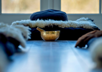 Meditationspude med syngeskål - klokke